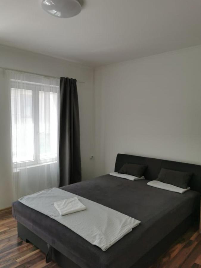 Tifani Apartman Keszthely Exterior photo