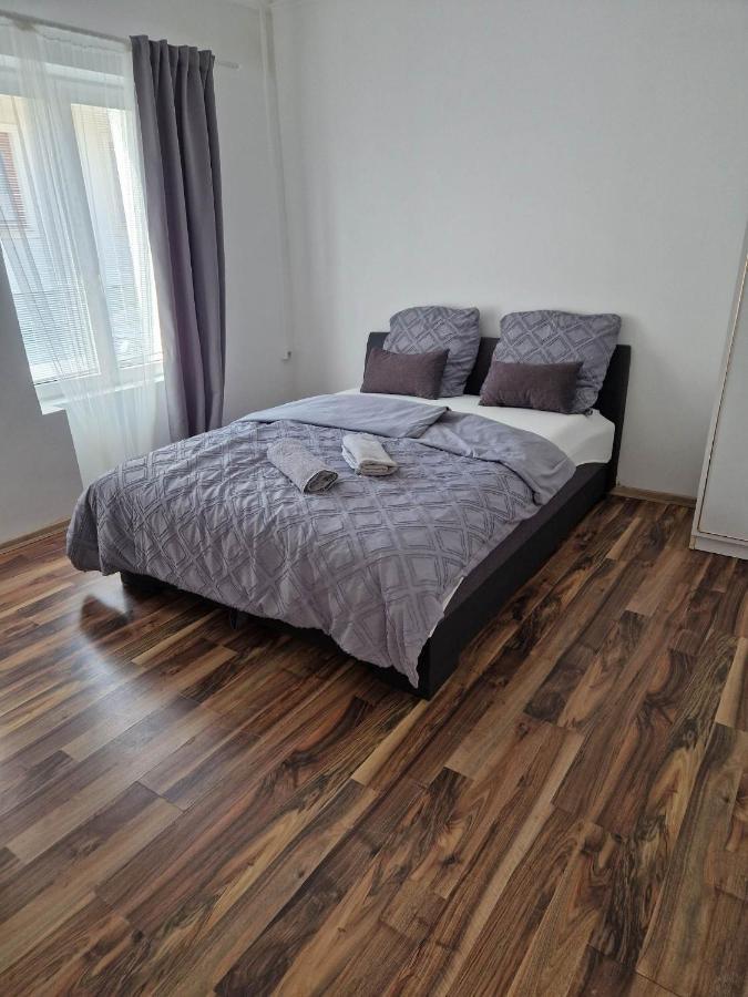 Tifani Apartman Keszthely Exterior photo